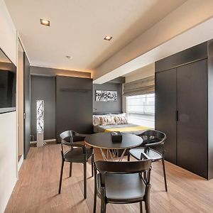 Studio de Luxe