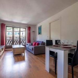 Modern Apt With Balcony In The Center Of Chamonix