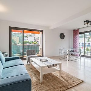 Appartement à 2 Chambres à Coucher