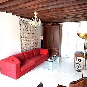 Elisabeth Apartment