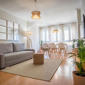 Appartement à 3 Chambres à Coucher