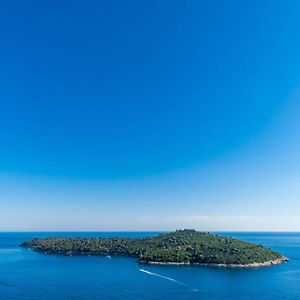 New&Luxury 5* With An Amazing View - Pure Apartment