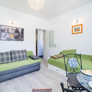Apartment Luka