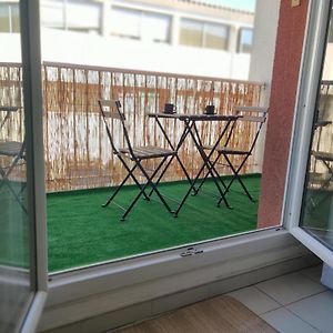 STUDIO LE GALICE avec TERRASSE et PARKING