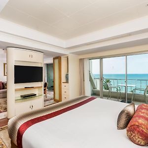 Suite Royale à 1 Chambre à Coucher Lit King-Size dans l'Aile