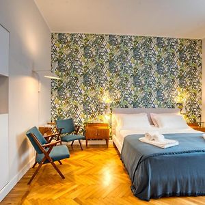 Dimora Claudia - Elegante Matrimoniale Con Bagno, Private Rooms, Self Check In, No Reception