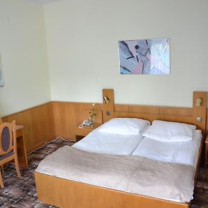 Chambre Supérieure Lit King-Size