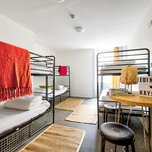 Chambre Juste Pour Femmes Dortoir