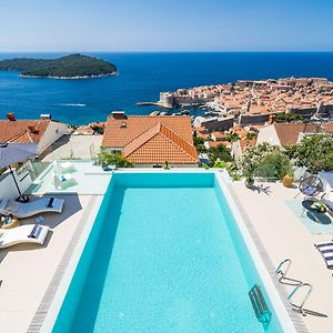 Cosy Loft W Private Pool & Patio