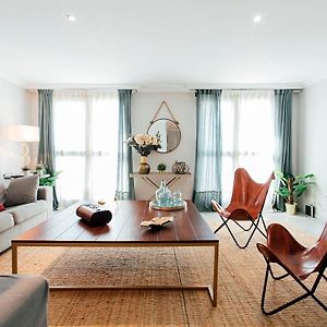 Minty Stay - 3Bd Cathedral