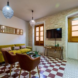 Appartement à 3 Chambres à Coucher