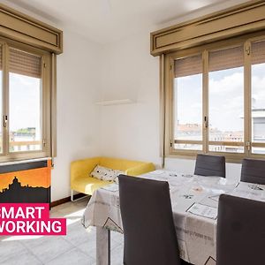 Appartement à 3 Chambres à Coucher