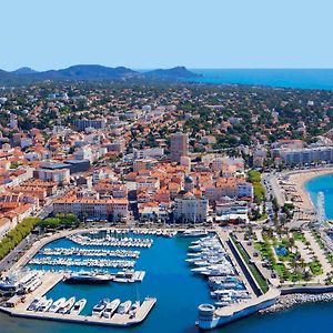 Appart. F2 apercu Port de Santa Lucia St Raphaël