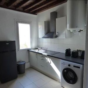 Appartement à 2 Chambres à Coucher