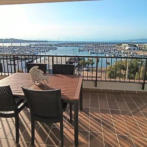 Apartaments Club Nautic L'Escala