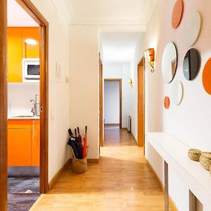 Appartement à 3 Chambres à Coucher