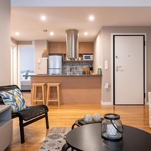 Appartement à 2 Chambres à Coucher