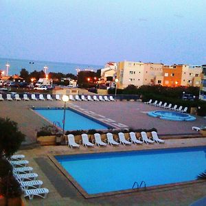 Vue mer, 2 piscines privées transats et pataugeoire