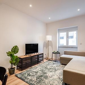 Appartement à 2 Chambres à Coucher