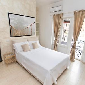 Appartement à 3 Chambres à Coucher