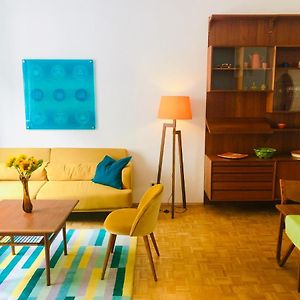 Appartement à 2 Chambres à Coucher
