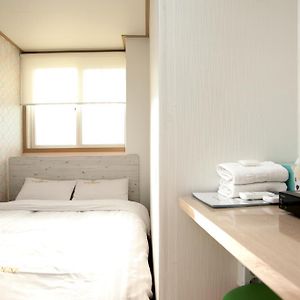 Chambre Budgétée Lit King-Size