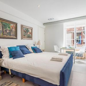 Suite à 2 Chambres à Coucher