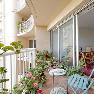 Appartement à 2 Chambres à Coucher