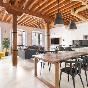 Appartement à 3 Chambres à Coucher