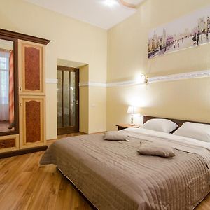 Appartement à 2 Chambres à Coucher