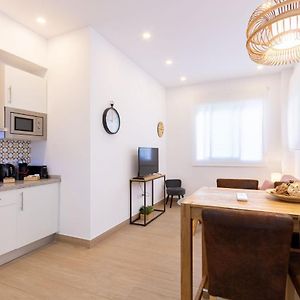 Appartement à 2 Chambres à Coucher