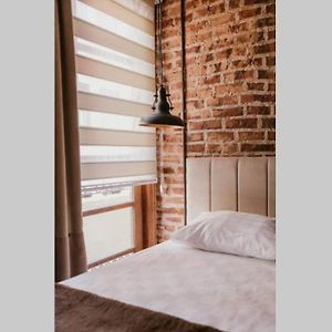 Galadoo Suites 2Nd Floor