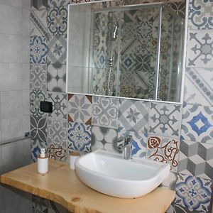Private Bathroom Quadruple Room