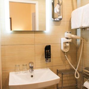 Private Bathroom Single Room