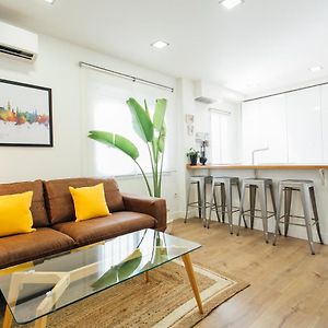 Appartement à 3 Chambres à Coucher