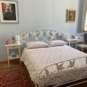 Squisito Appartamento In Stabile Vecchia Milano