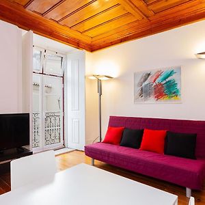 Alfama First Floor