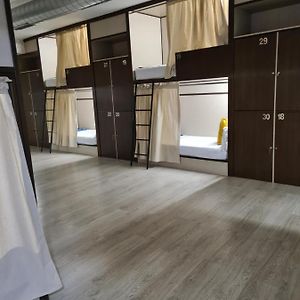 Dormitory Room Mixed
