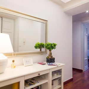 Appartement à 3 Chambres à Coucher