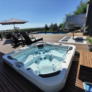 Sky House Agen Logement détente avec Spa Jacuzzi Sauna Hammam