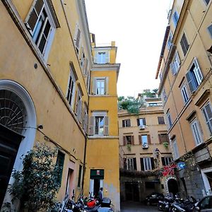 Flatinrome Boutique Navona