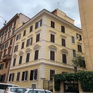 A Casa Di Vera - Vaticano