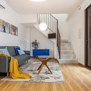 Pop Art, Duplex Coqueto En El Corazon De Sevilla