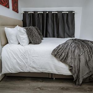 Zest Apartment One