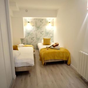 Appartement à 2 Chambres à Coucher