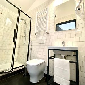 Chambre Juste Pour Femmes Dortoir