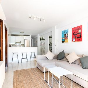 Appartement à 3 Chambres à Coucher