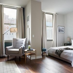 Studio de Luxe