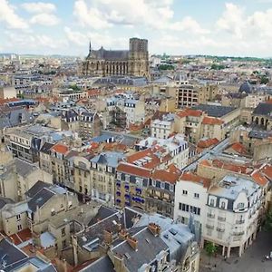 Reims Centre : appartement lumineux et atypique 46, Place d'Erlon