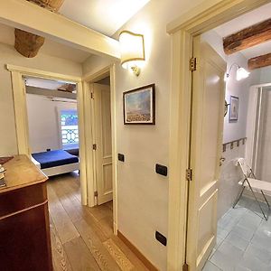 Suite à 2 Chambres à Coucher Lit King-Size